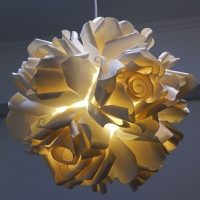 Decorative lamp of their paper roses