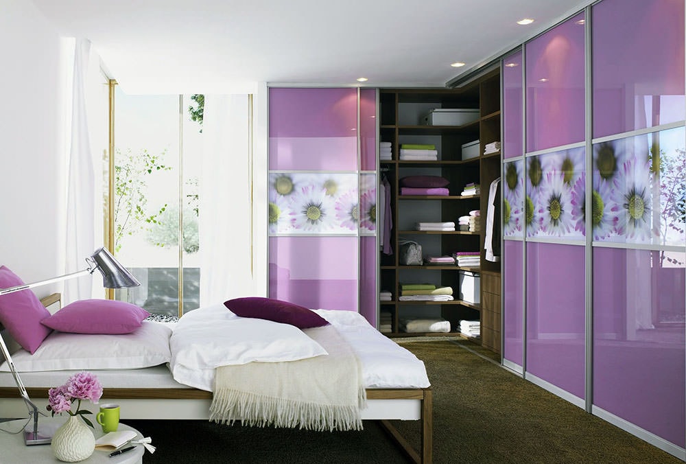 Modular wardrobe with purple doors