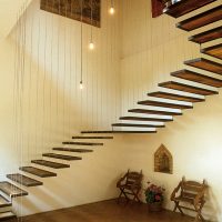 Hanging staircase in a townhouse