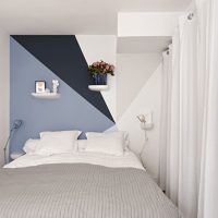 Design minimaliste d'une chambre étroite