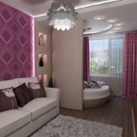 Conception de la pièce avec des rideaux violets