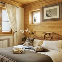 Bedroom wall decoration with pine lining
