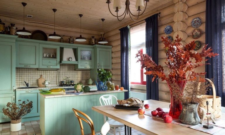 Provence-style log cabin kitchen design