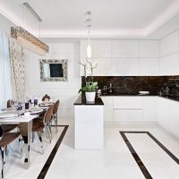 Art Nouveau white kitchen