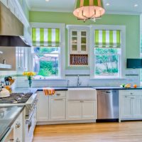 Decorating the kitchen with striped textile