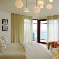 Spherical lamps on the bedroom ceiling