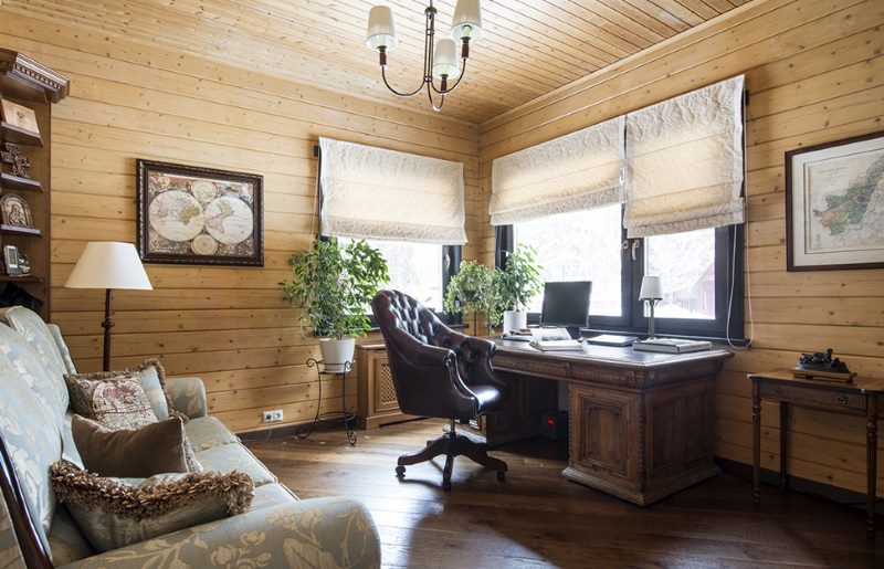 Conception d'une étude dans une maison en bois