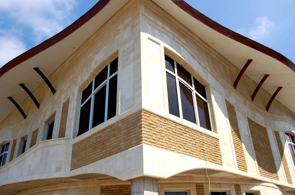 Décoration de façade combinée