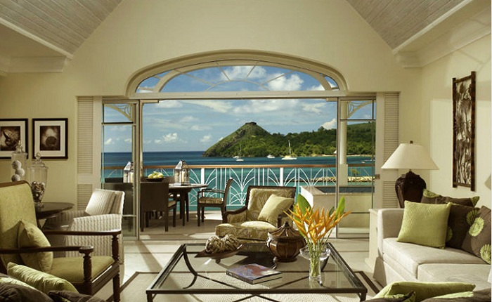 View of the tropical landscape in the false window of the living room
