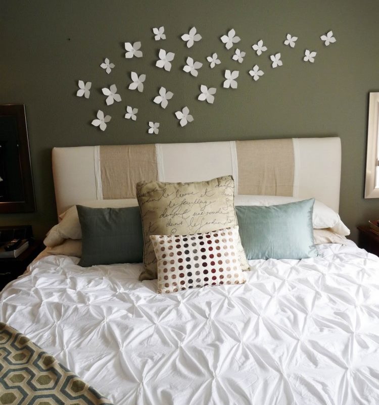 DIY wall decoration over the bed