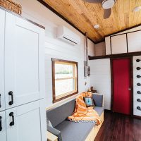 Design of a summer house in a construction trailer