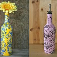 Painting bottles with acrylic paints