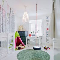 Green rug in the children's room