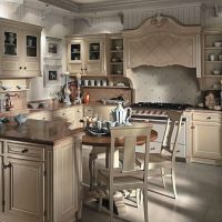 Complete kitchen from Italian masters