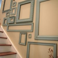 Staircase decor with picture frames