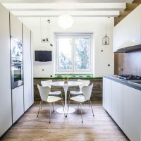 Design kitchen with parallel layout