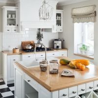 Kitchen island with integrated sink