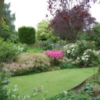 Jardin paysagé avec pelouse anglaise