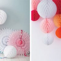 Gražūs popieriniai balionai šventiniam dekoravimui.