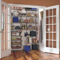 Glass pantry doors for inventory