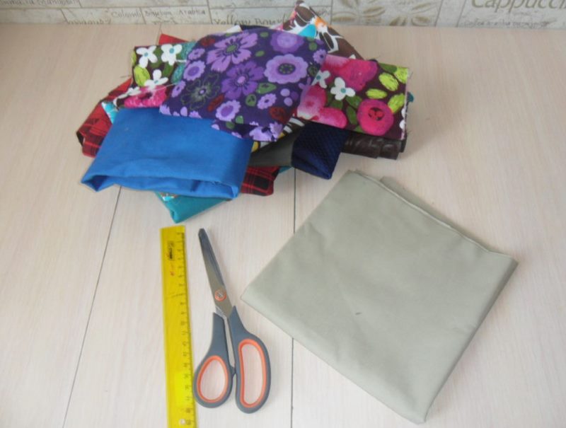 Materials for the manufacture of decorative pillows