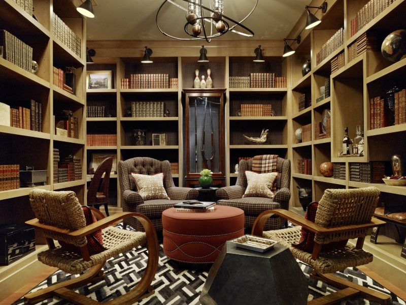 Cozy home library design