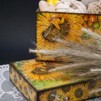 Photo of a beautiful box with sunflowers