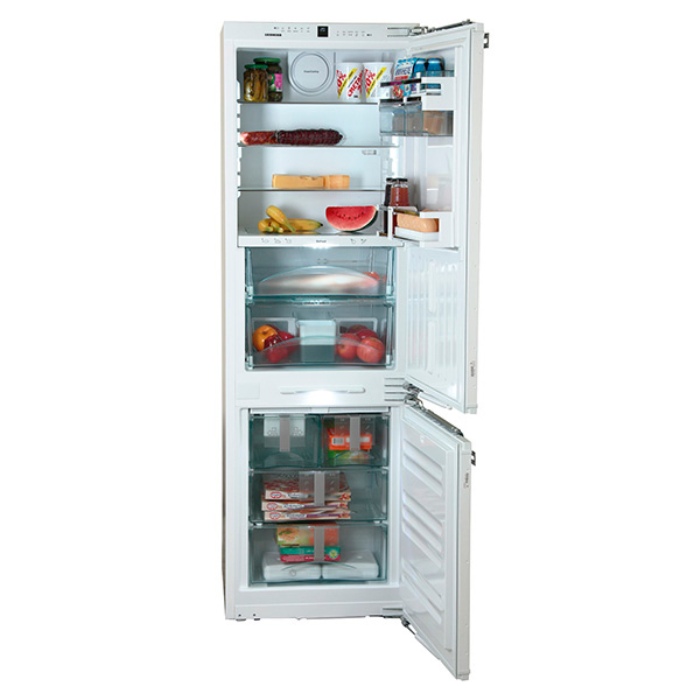 AEG refrigerator