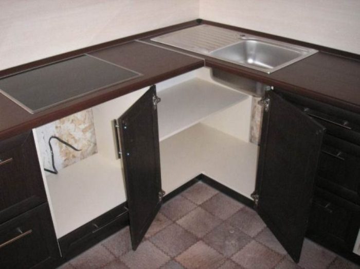 stainless steel sink.